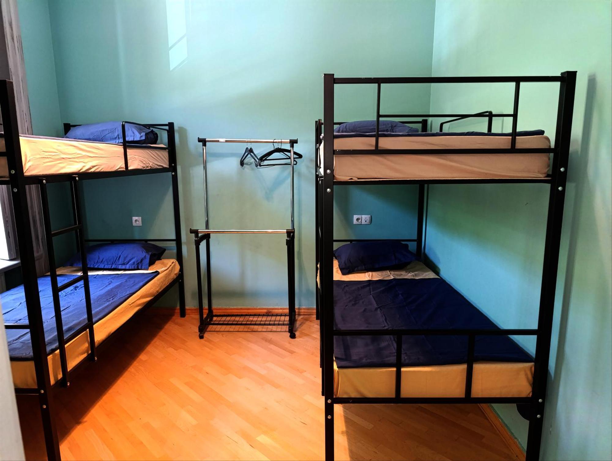 J Square Hostel Tbilisi Eksteriør billede